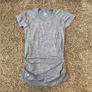 Athleta shirt